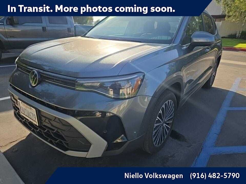 2025 VOLKSWAGEN Taos