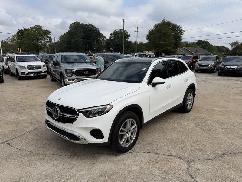 2024 MERCEDES-BENZ GLC-Class