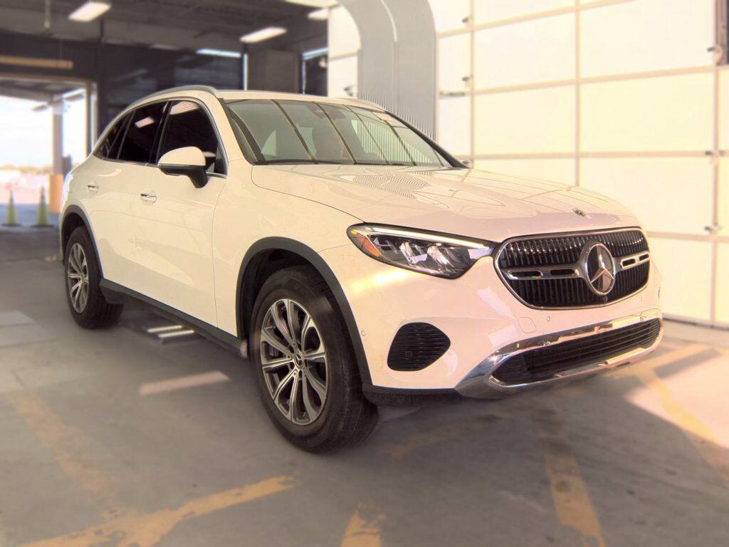 2024 Mercedes-Benz GLC-Class