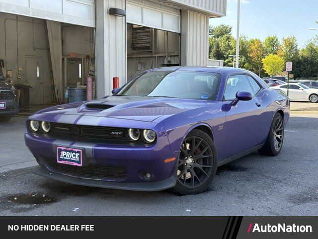 2016 DODGE Challenger