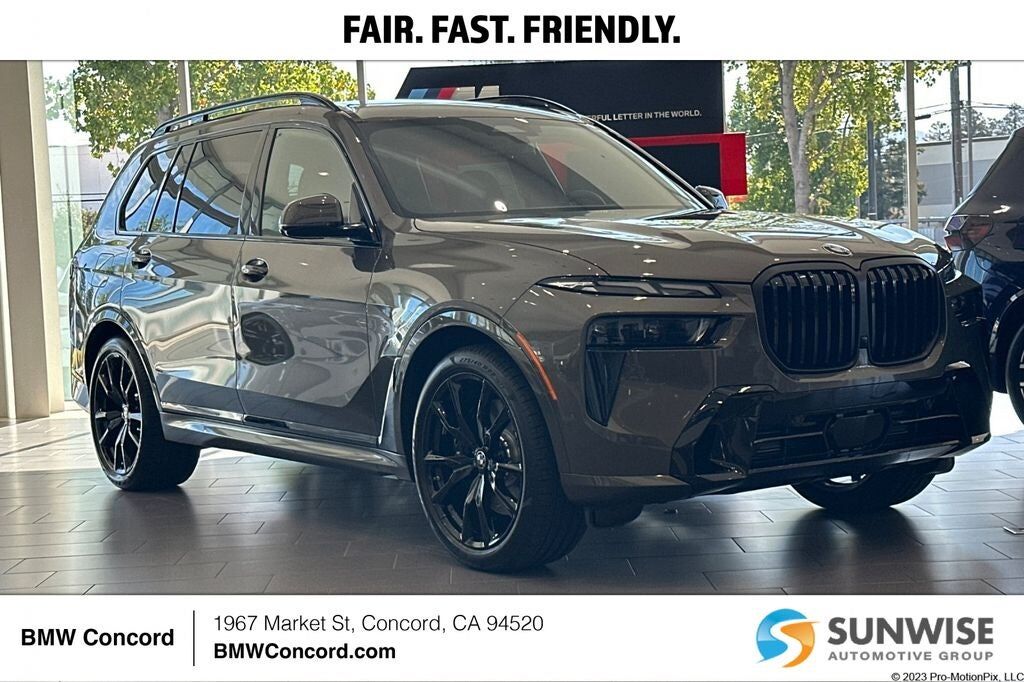 2027 BMW X7