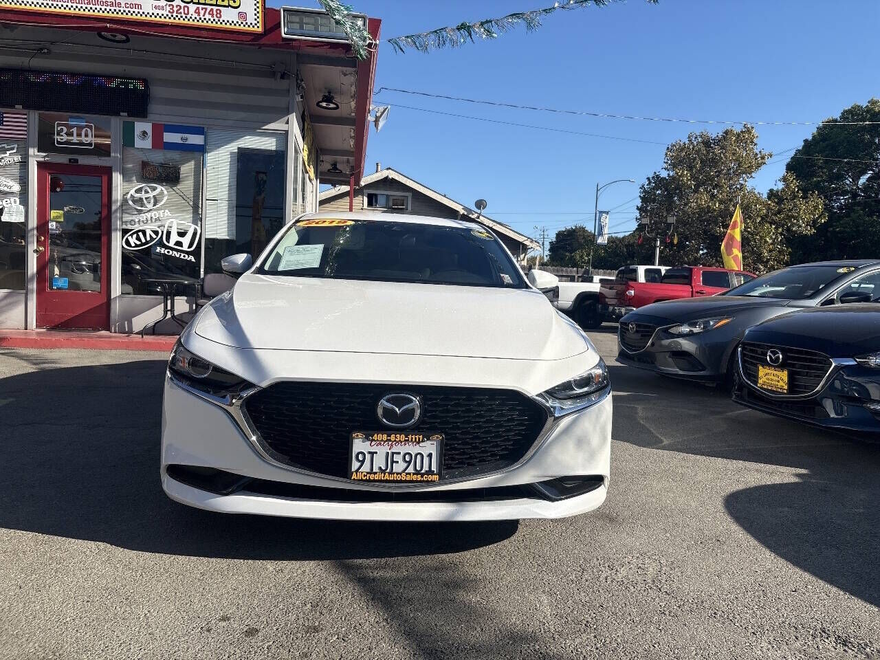 2019 MAZDA Mazda3