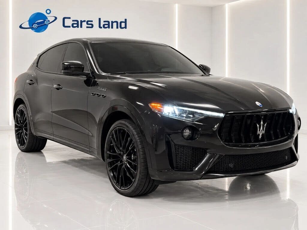 2022 MASERATI Levante