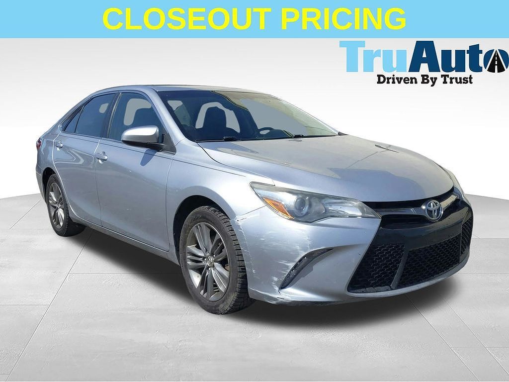 2015 TOYOTA Camry