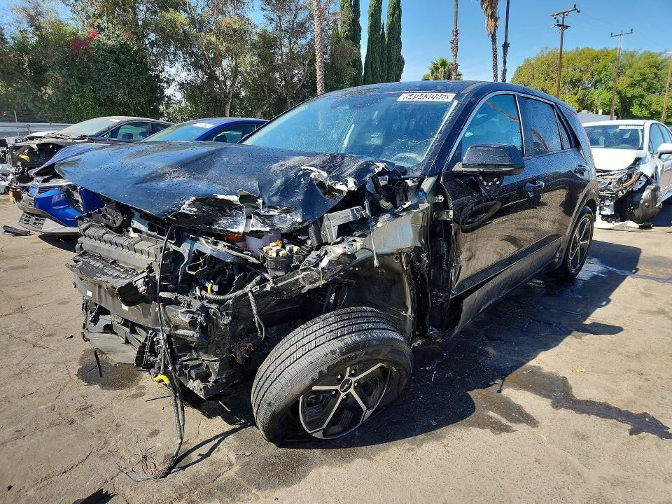 2025 KIA Niro