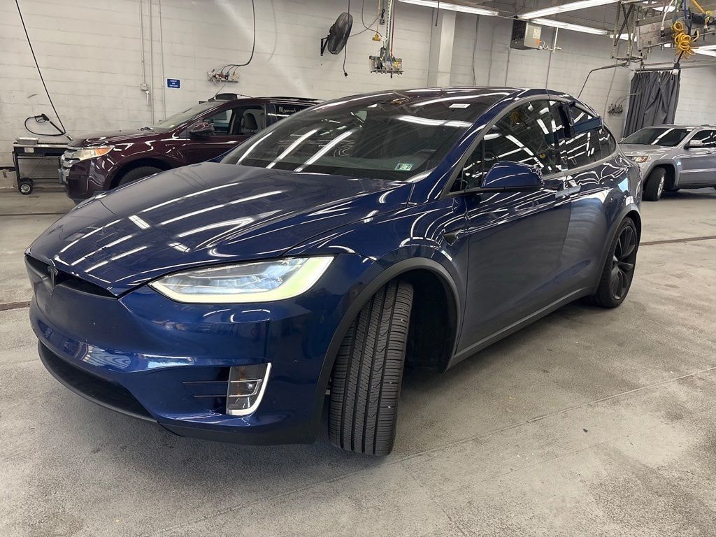2018 TESLA Model X