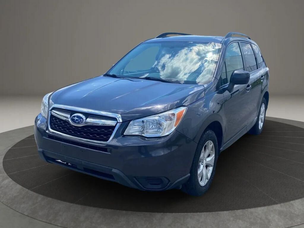 2016 SUBARU Forester