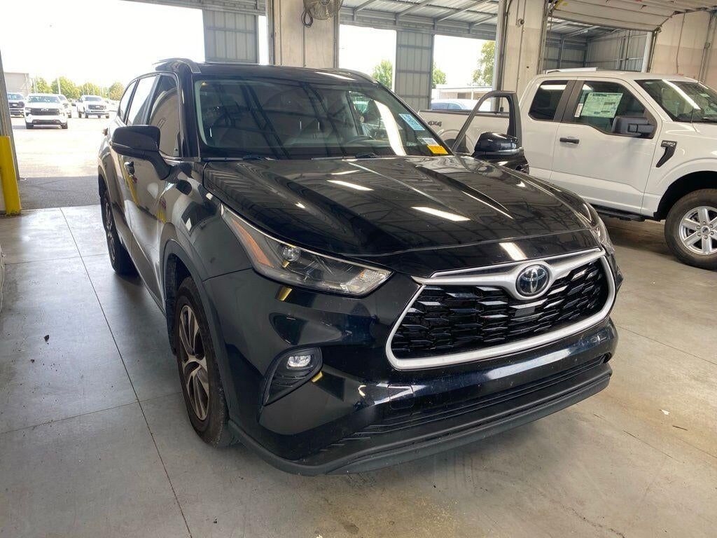 2023 TOYOTA Highlander