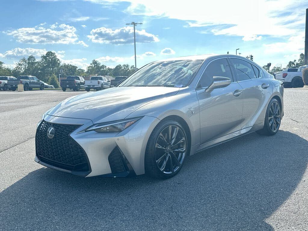 2023 LEXUS IS
