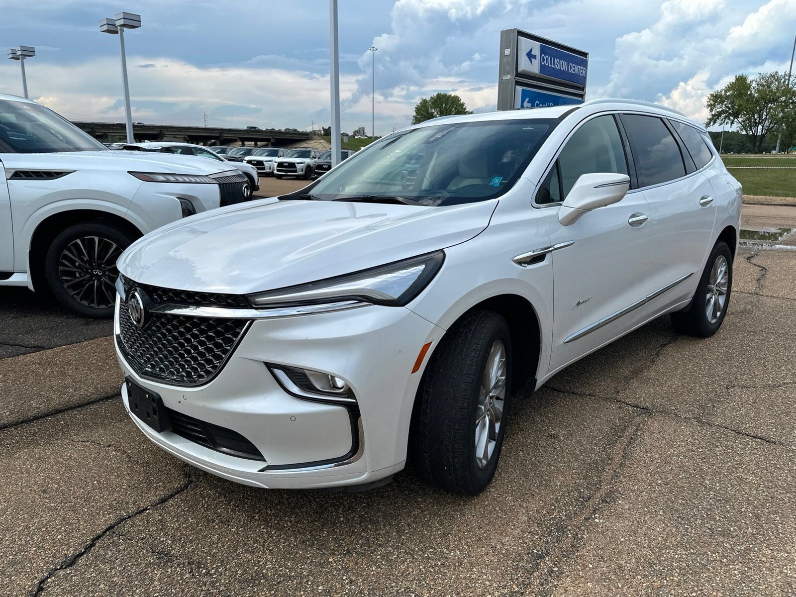 2022 BUICK Enclave