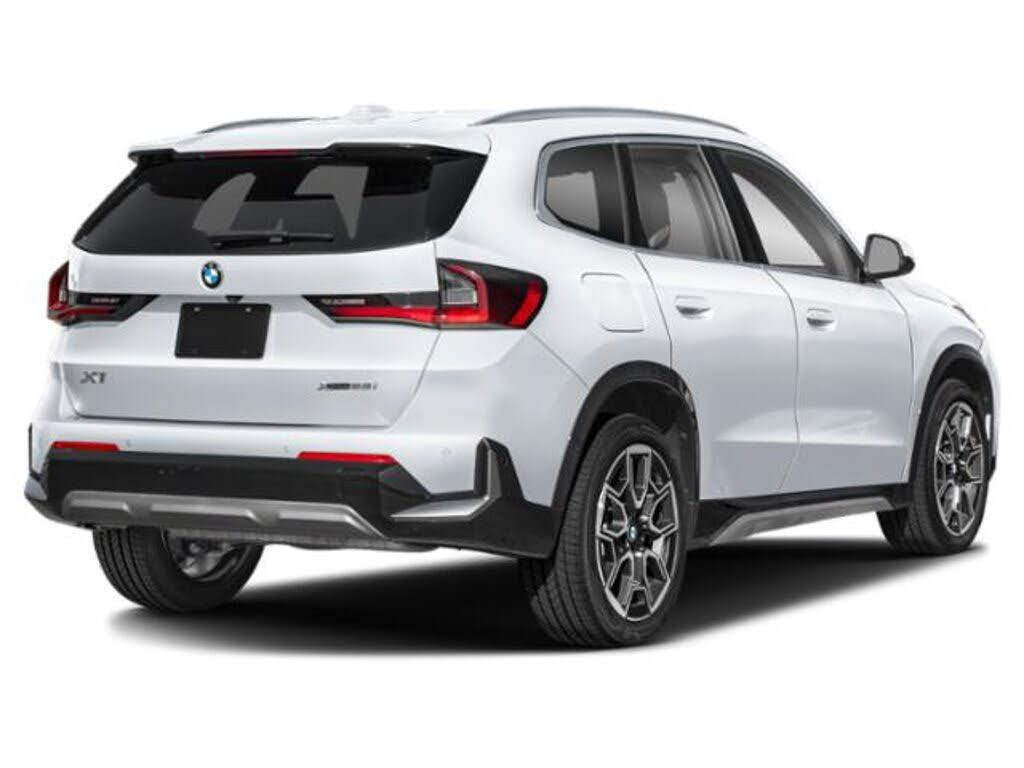 2023 BMW X1