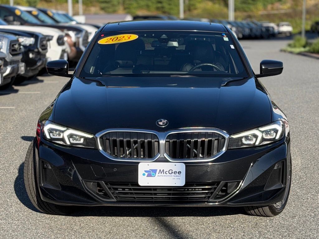 2023 BMW 330i