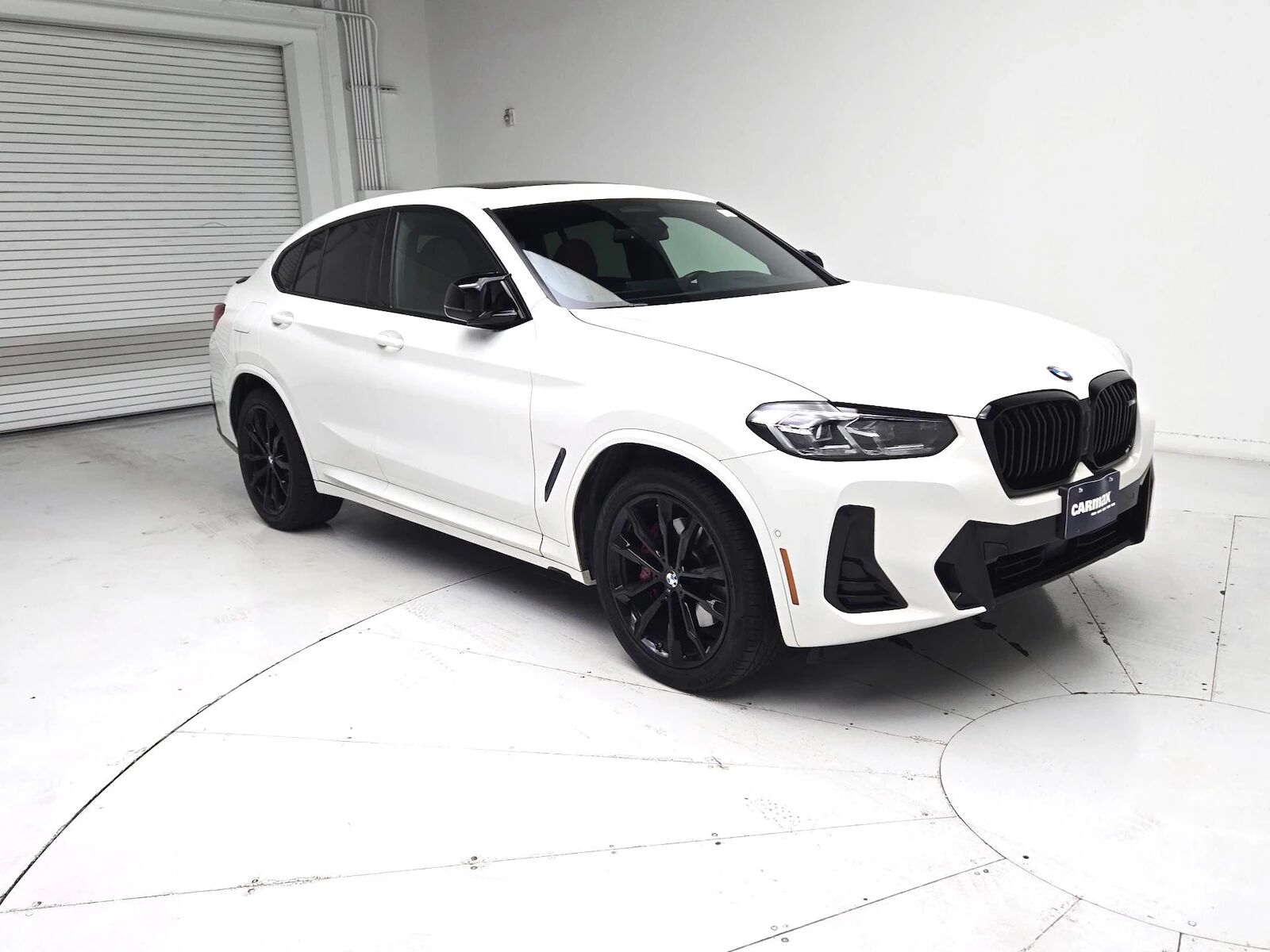 2022 BMW X4