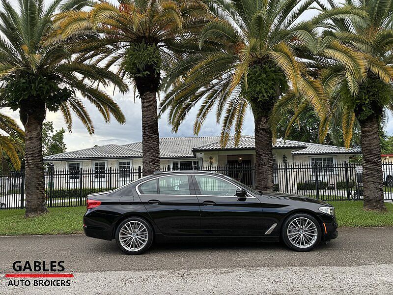 2019 BMW 530i