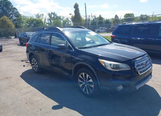 2015 SUBARU Outback