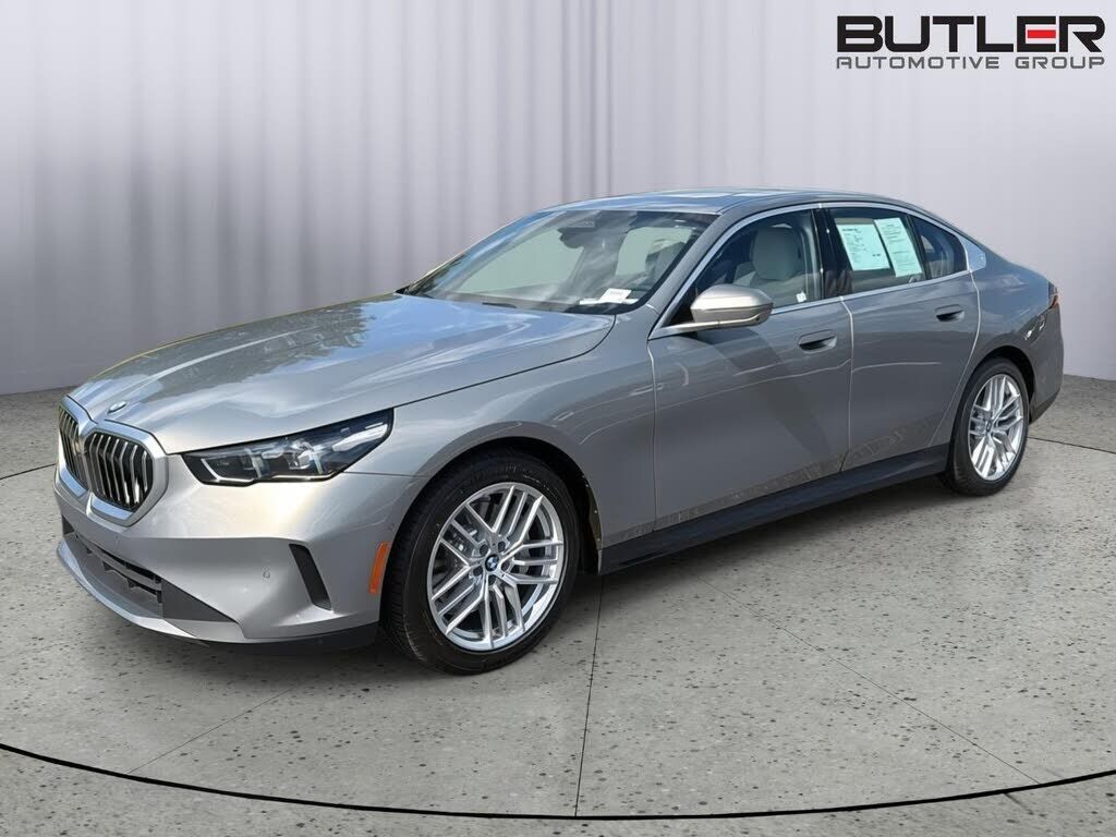 2024 BMW 530i