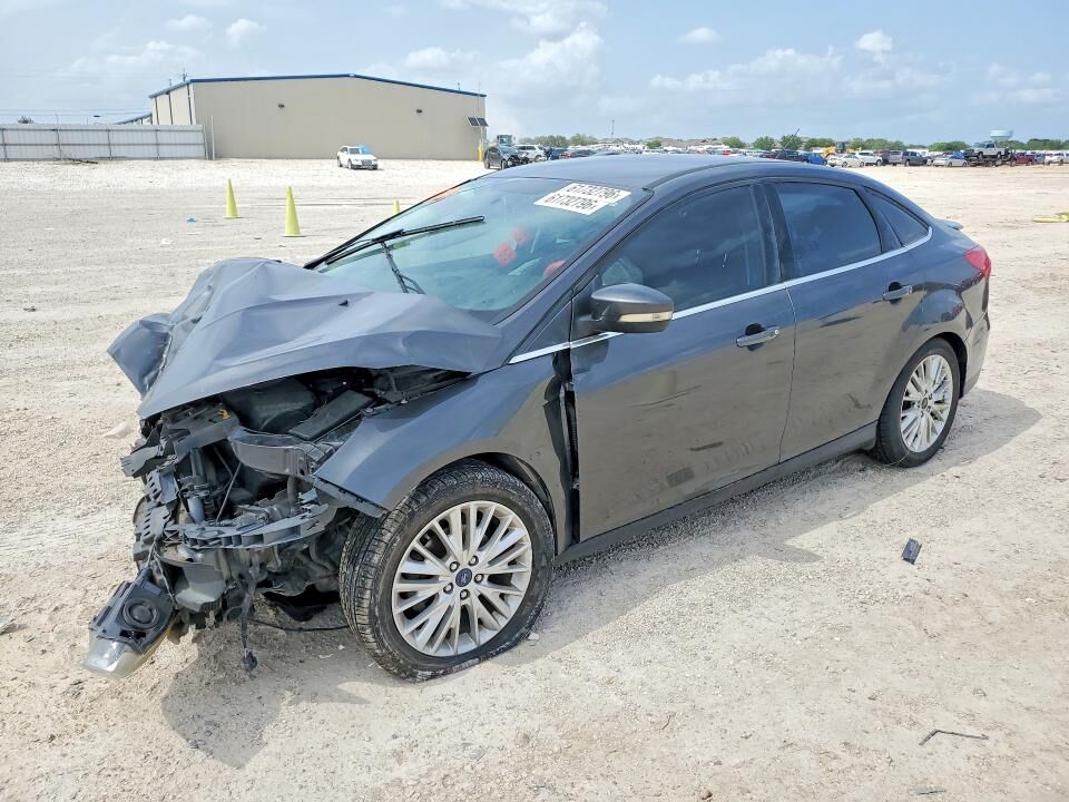 2016 FORD Focus