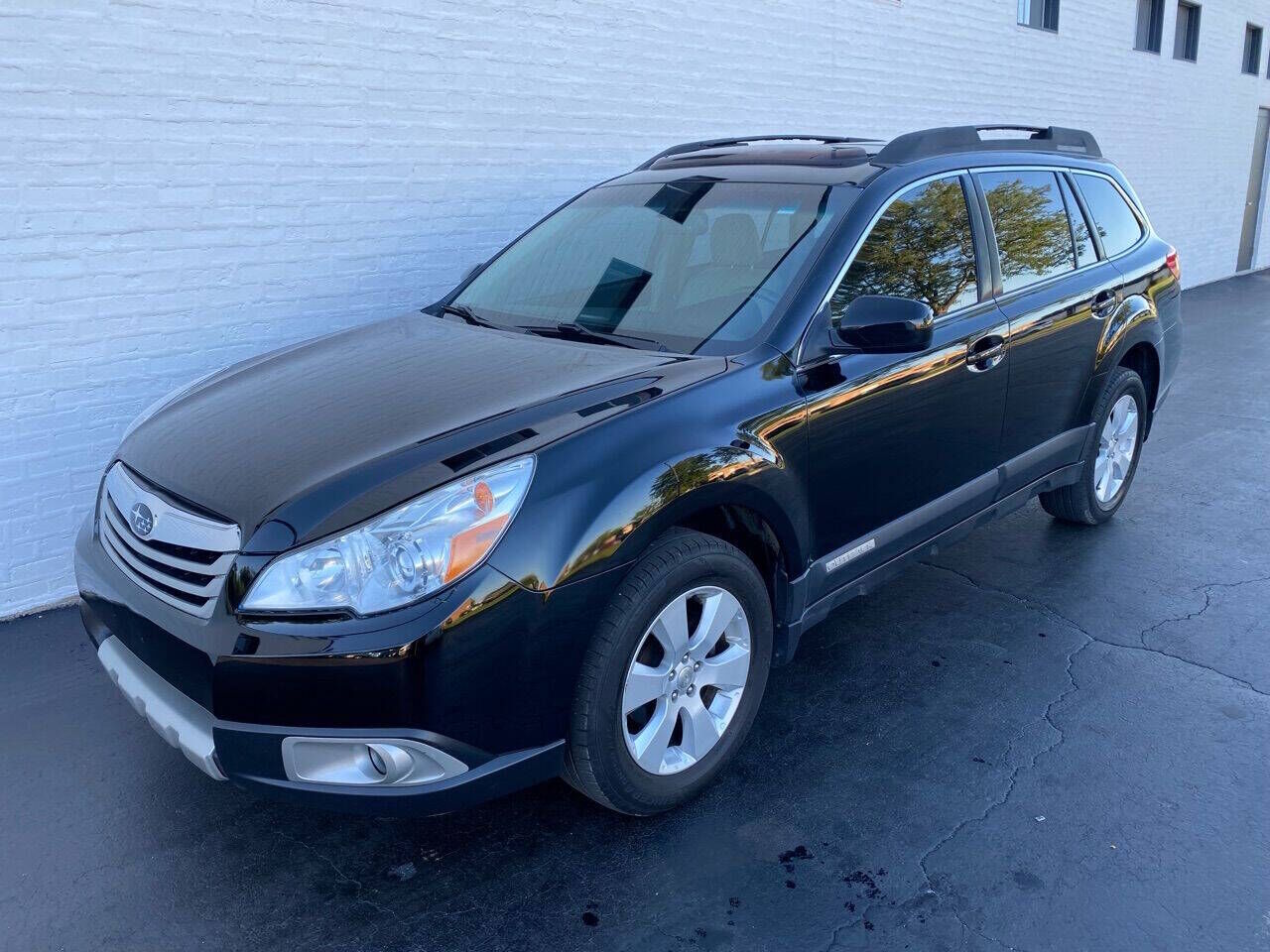 2011 SUBARU Outback