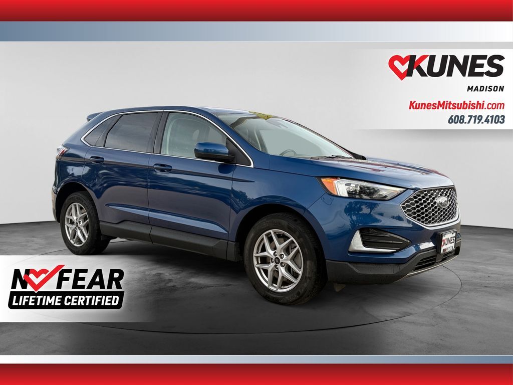 2023 FORD Edge