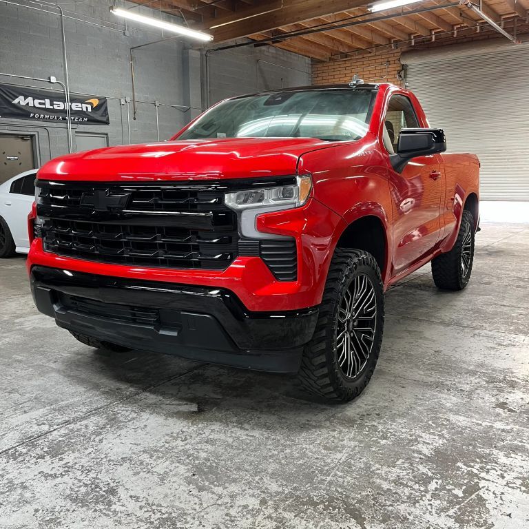 2024 CHEVROLET Silverado