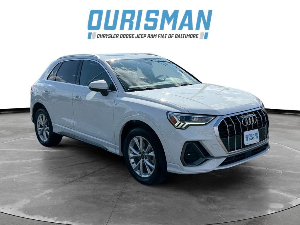2024 AUDI Q3