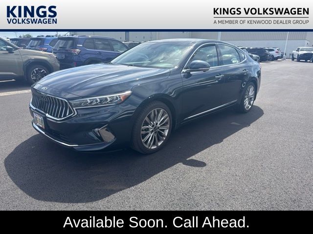 2020 KIA Cadenza