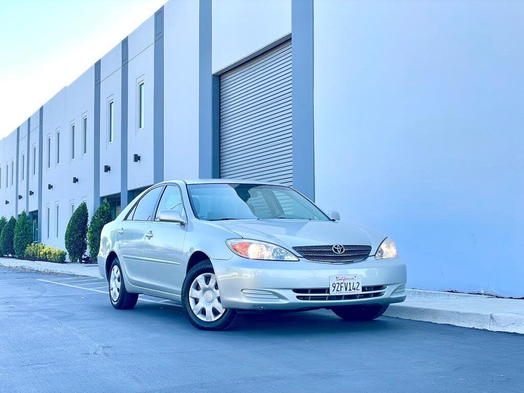 2003 TOYOTA Camry