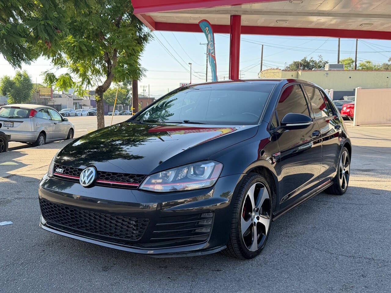 2016 VOLKSWAGEN Golf GTI