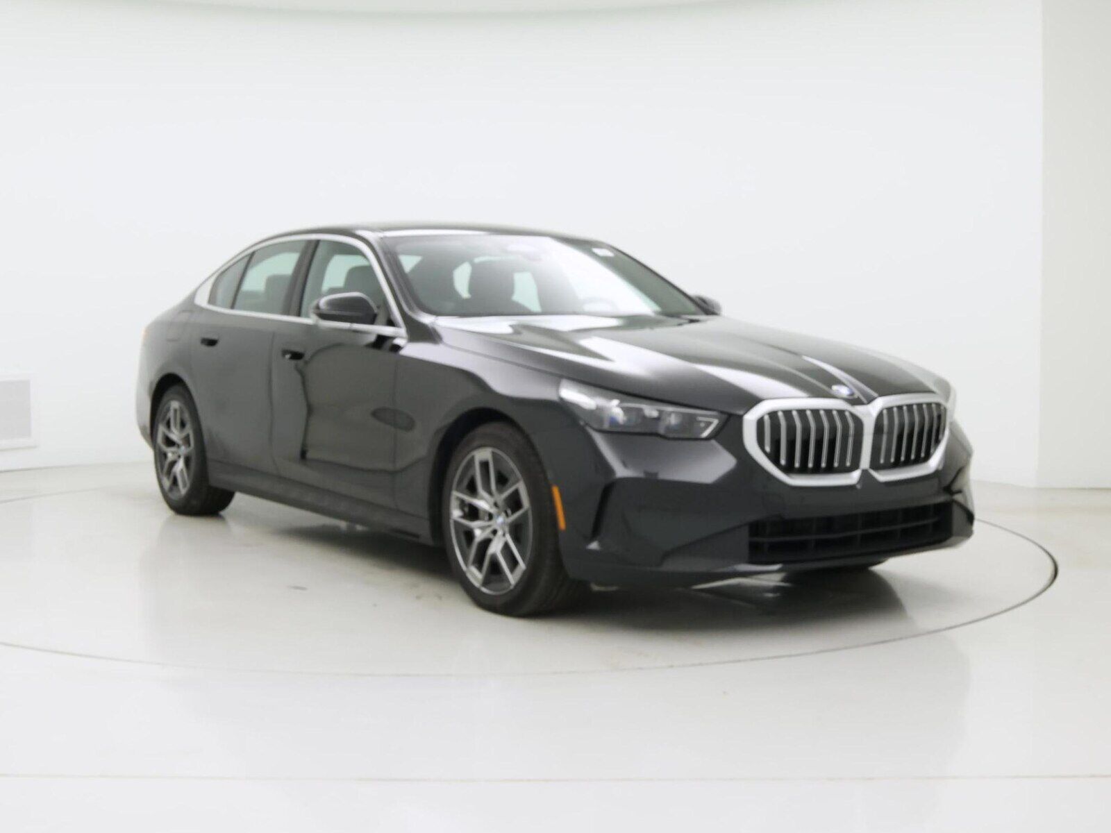 2026 BMW 530i