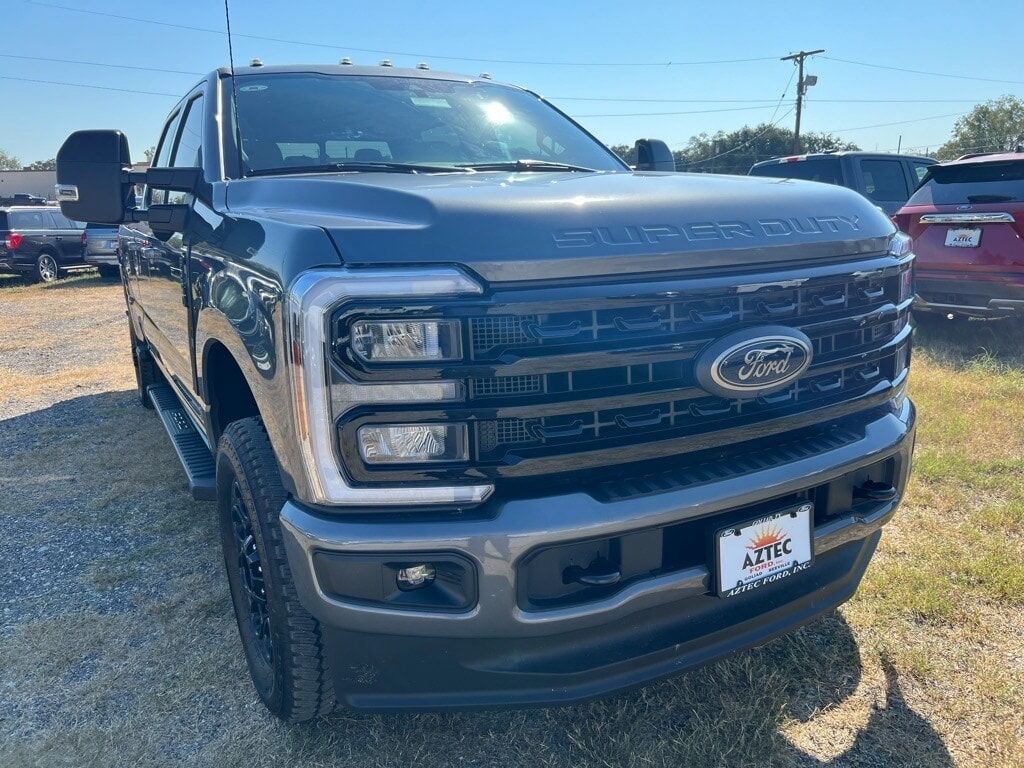 2024 FORD F-250