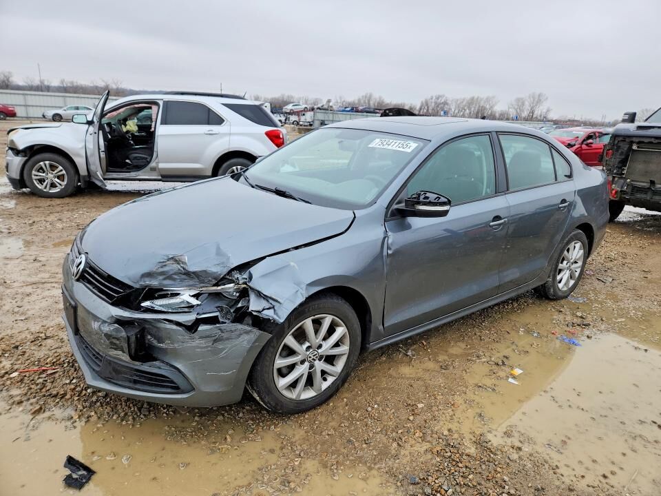 2012 VOLKSWAGEN Jetta