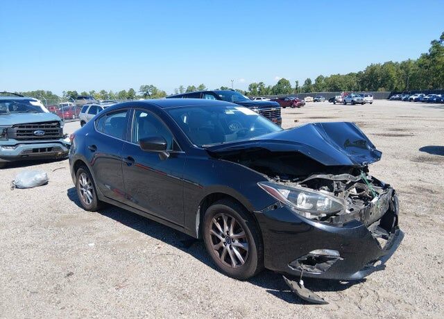 2016 MAZDA Mazda3