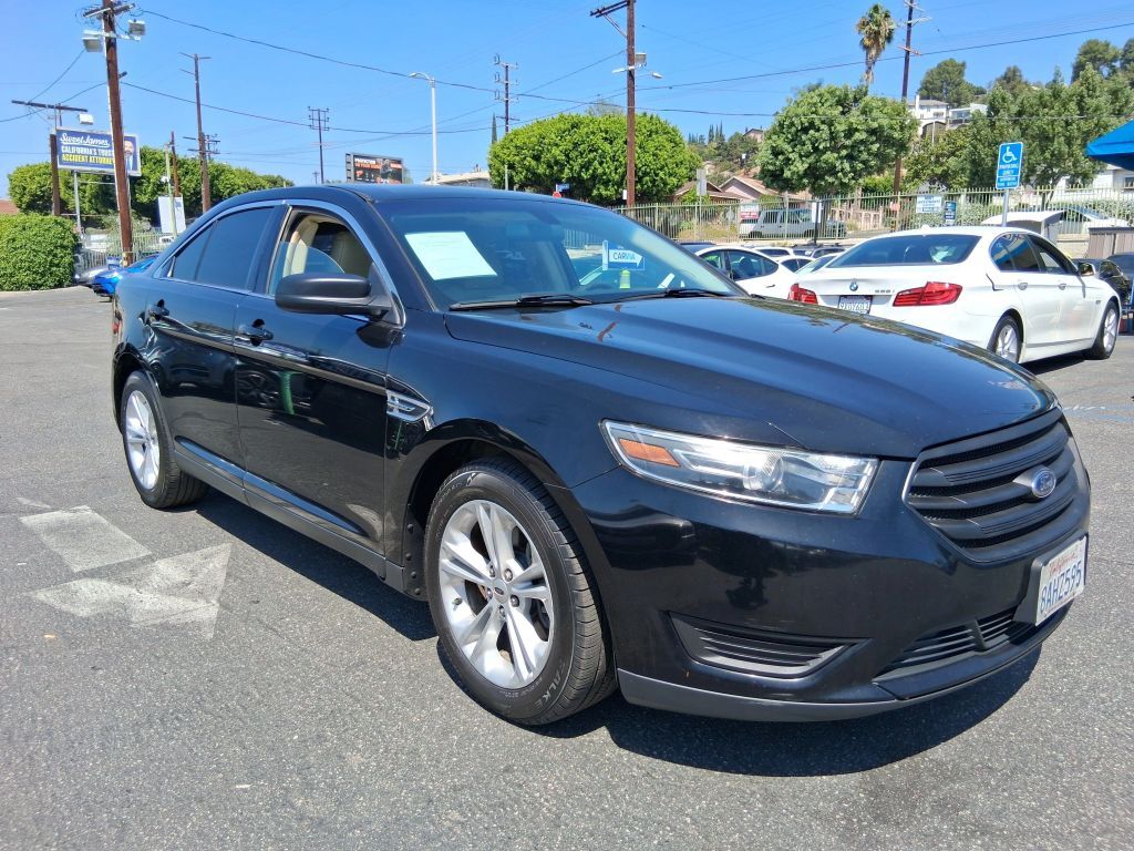 2017 FORD Taurus