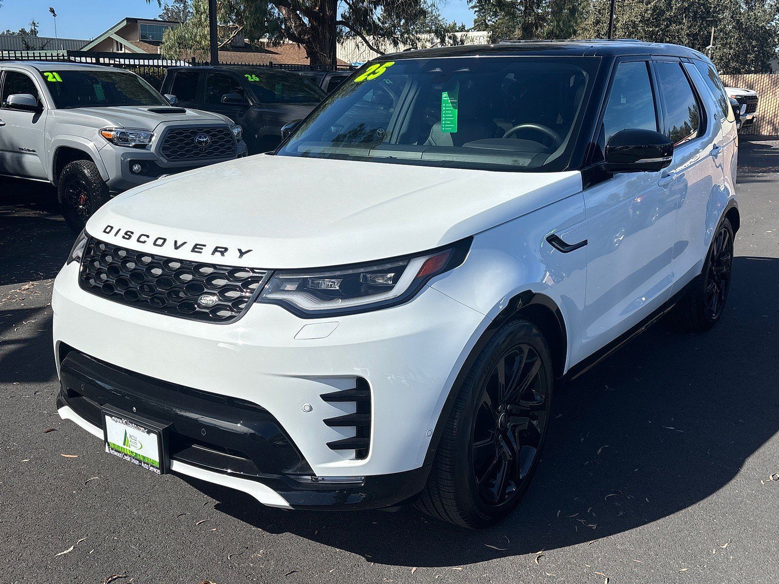 2025 LAND ROVER Discovery