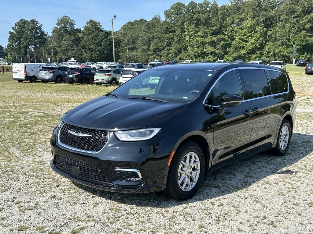 2025 CHRYSLER Pacifica