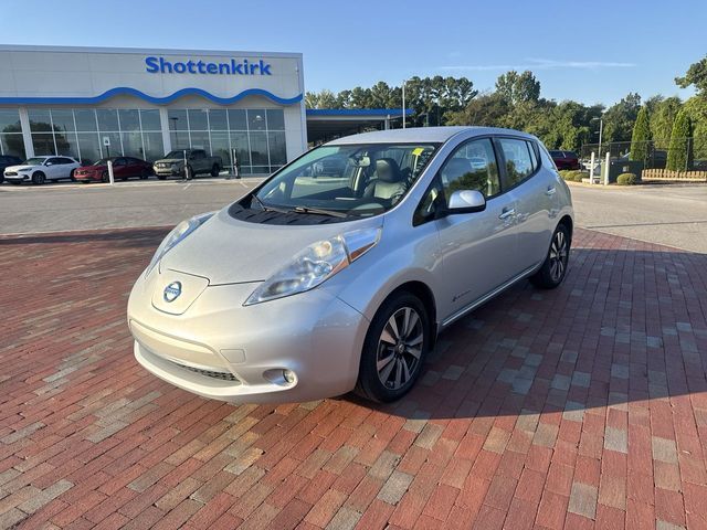 2015 NISSAN Leaf