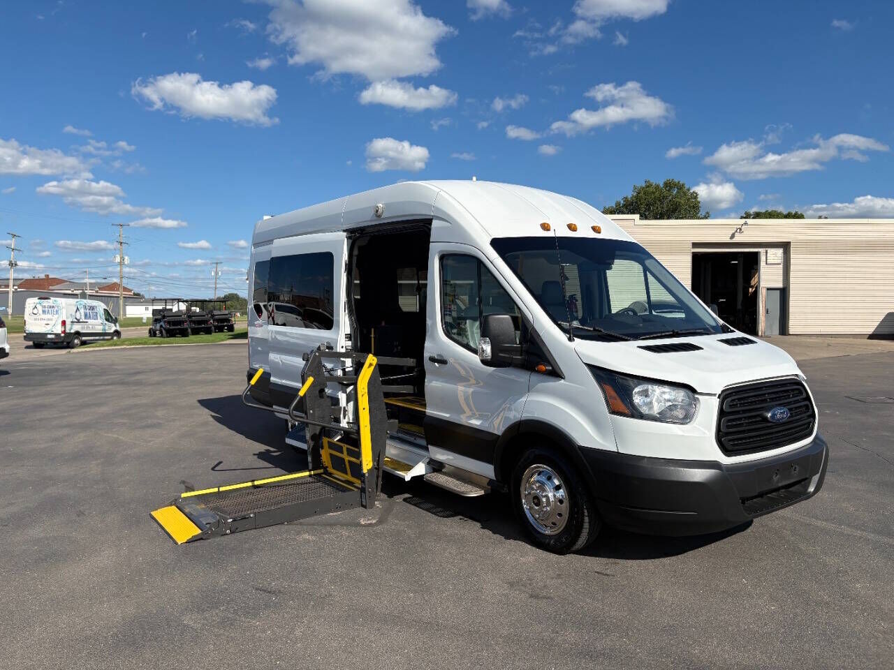 2019 FORD Transit