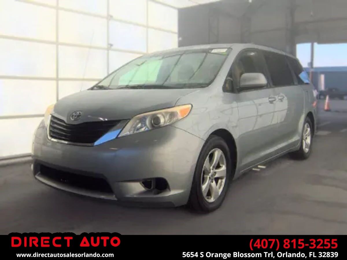 2014 TOYOTA Sienna