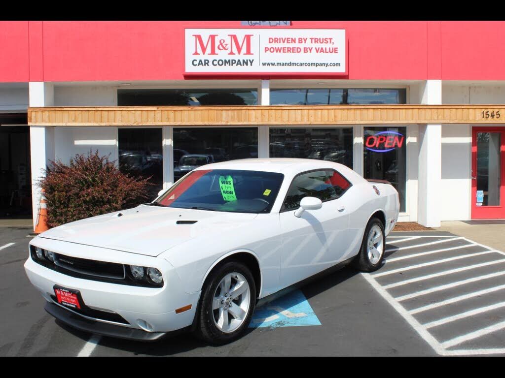 2012 DODGE Challenger