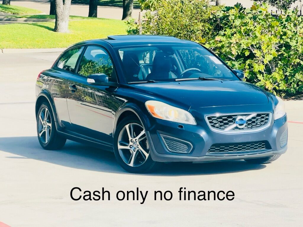 2013 VOLVO C30