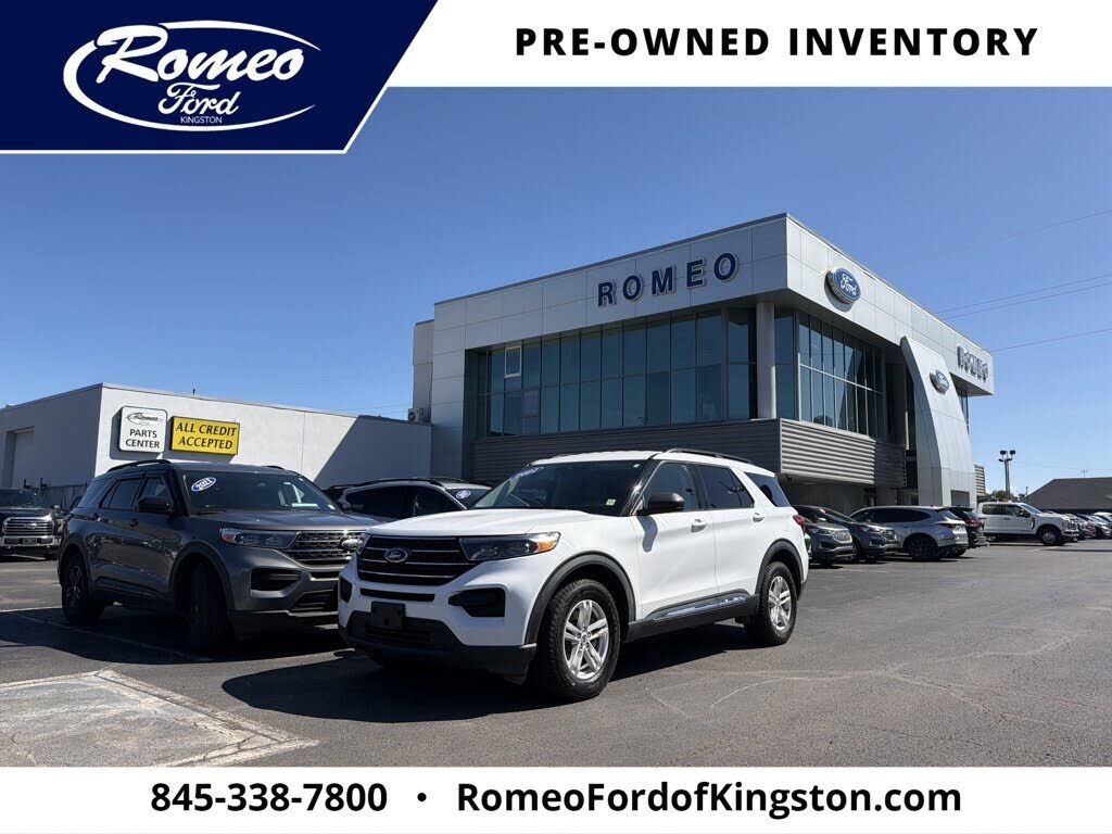 2021 FORD Explorer