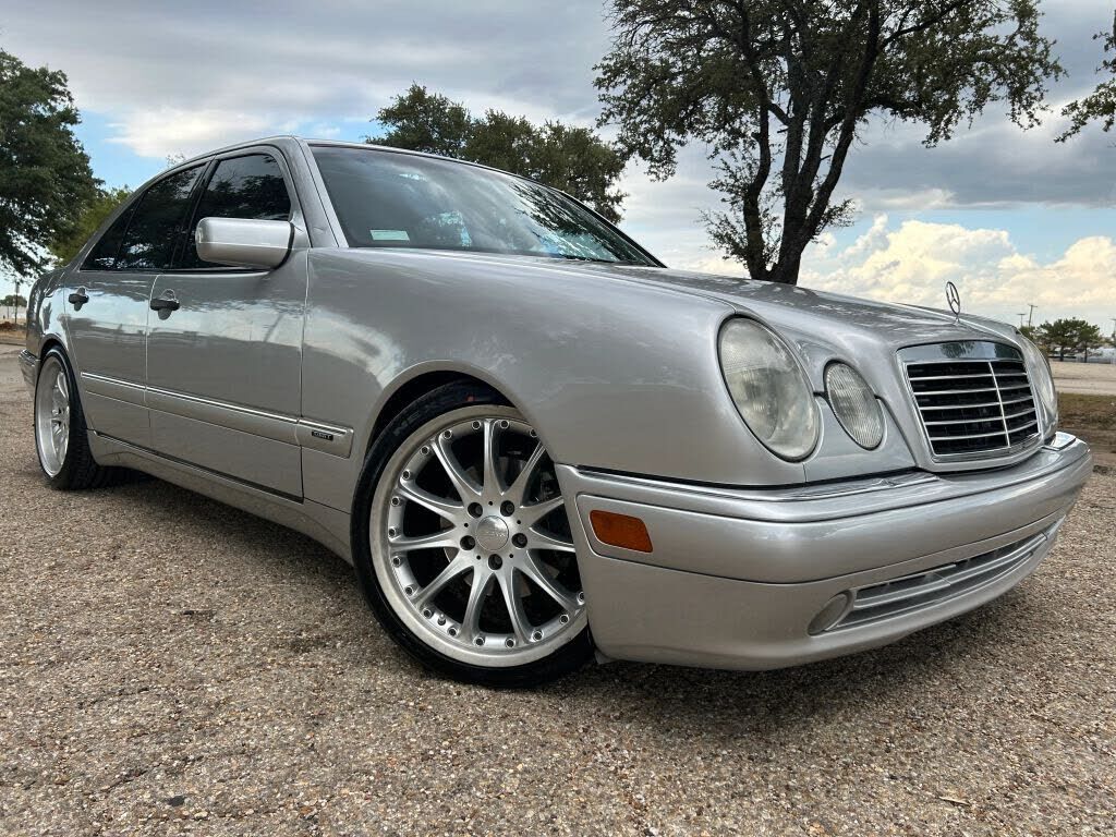 1999 MERCEDES-BENZ E-Class