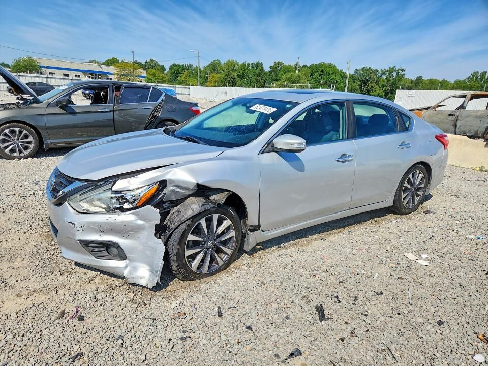 2016 NISSAN Altima