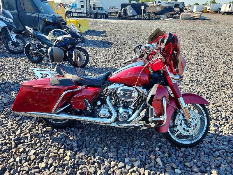 2016 HARLEY DAVIDSON FLHXSE / CVO Street Glide