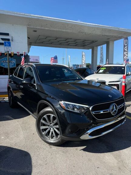 2024 Mercedes-Benz GLC-Class