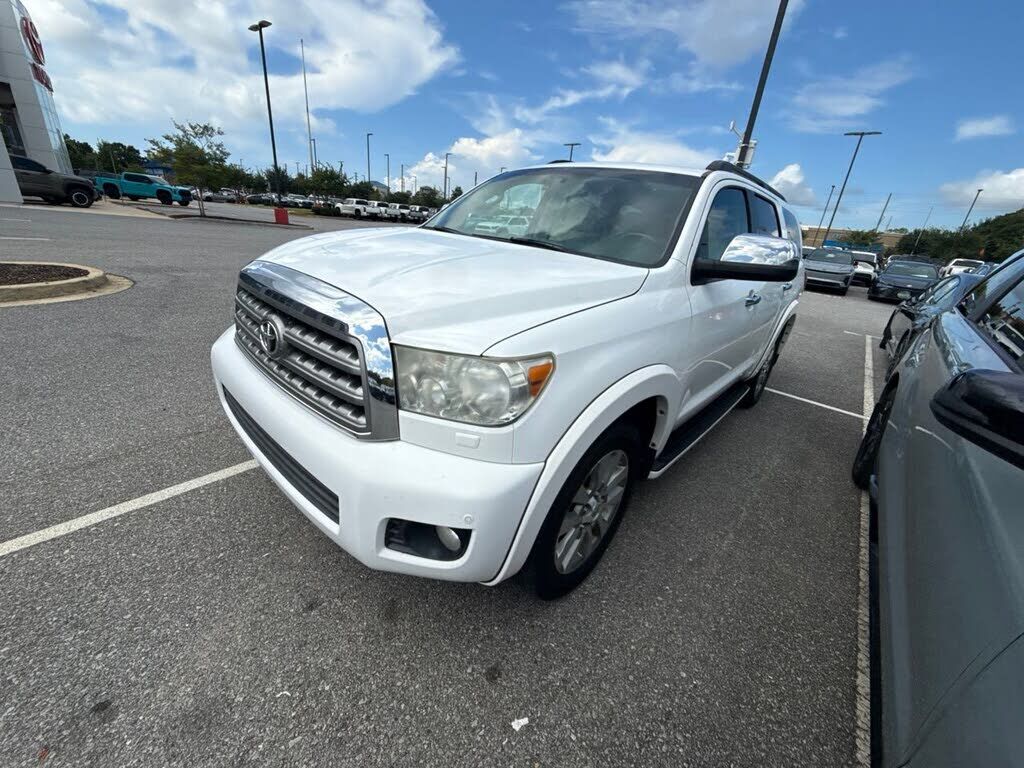 2014 TOYOTA Sequoia