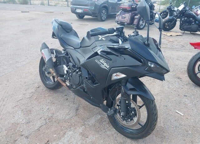2026 KAWASAKI Ninja