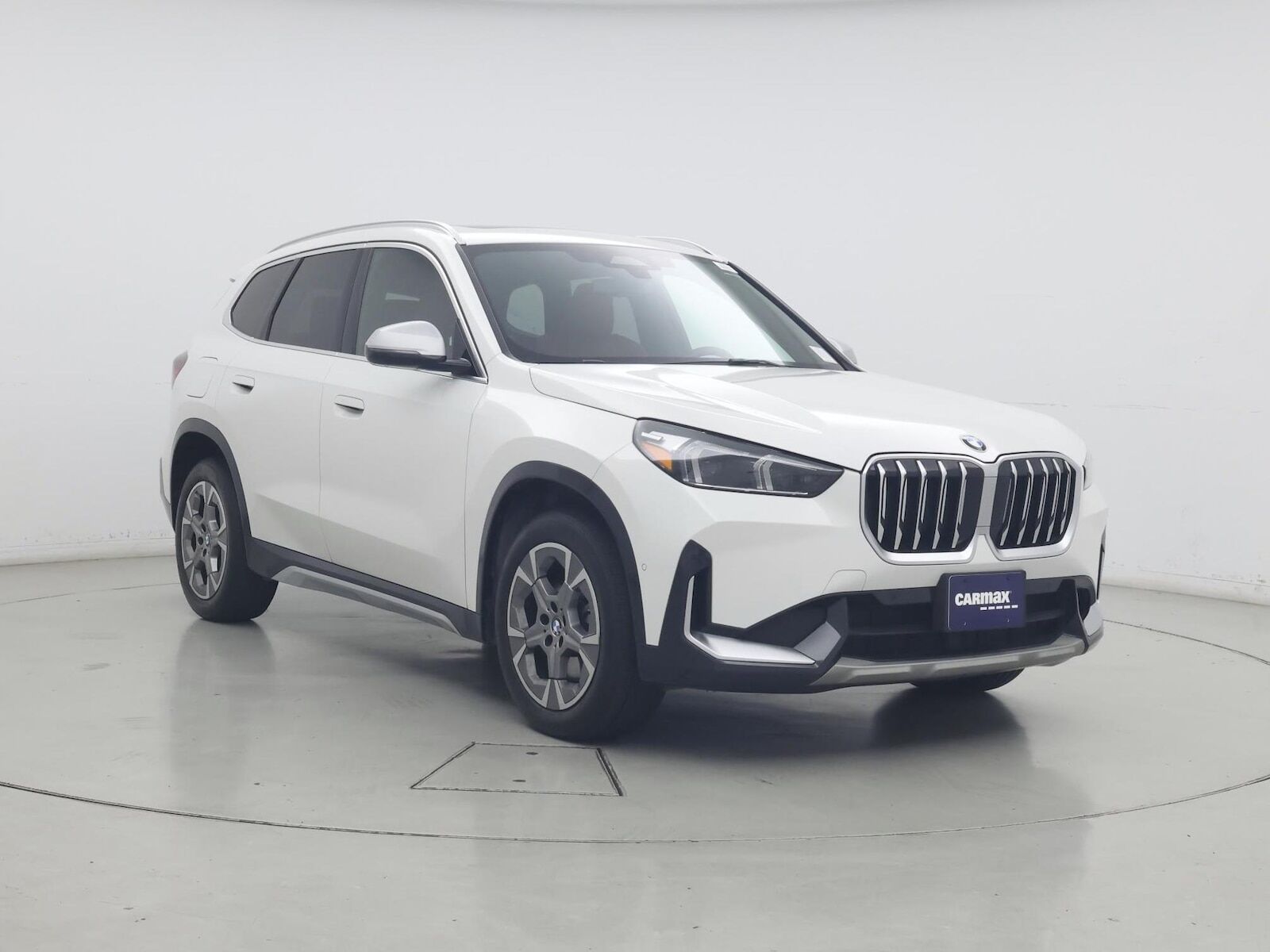 2023 BMW X1