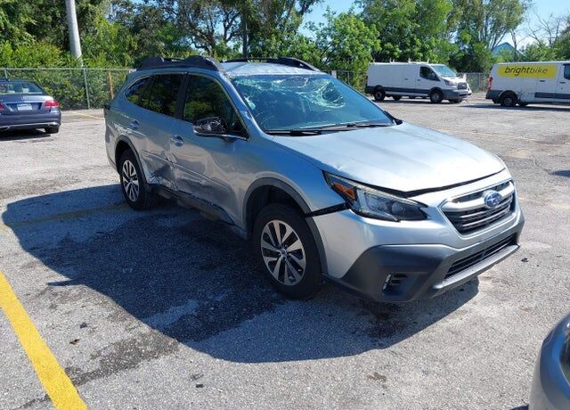 2021 SUBARU Outback