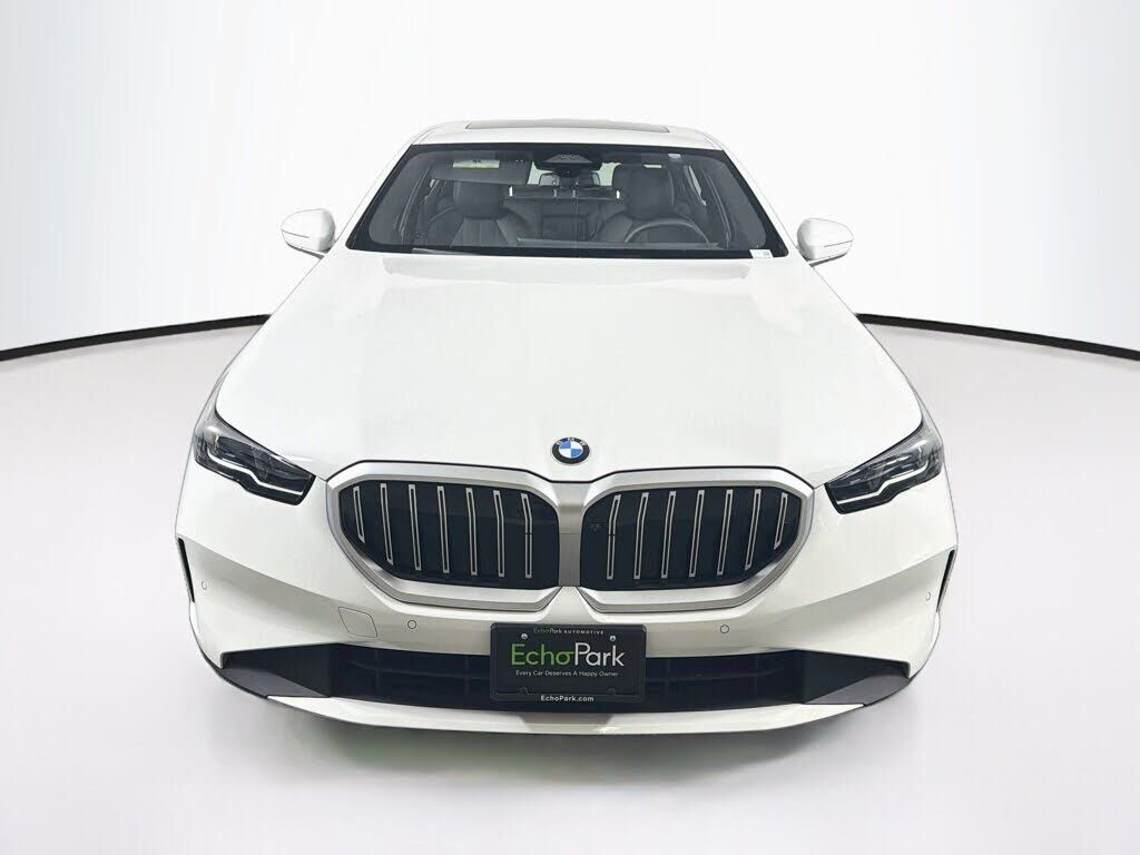 2026 BMW 530i